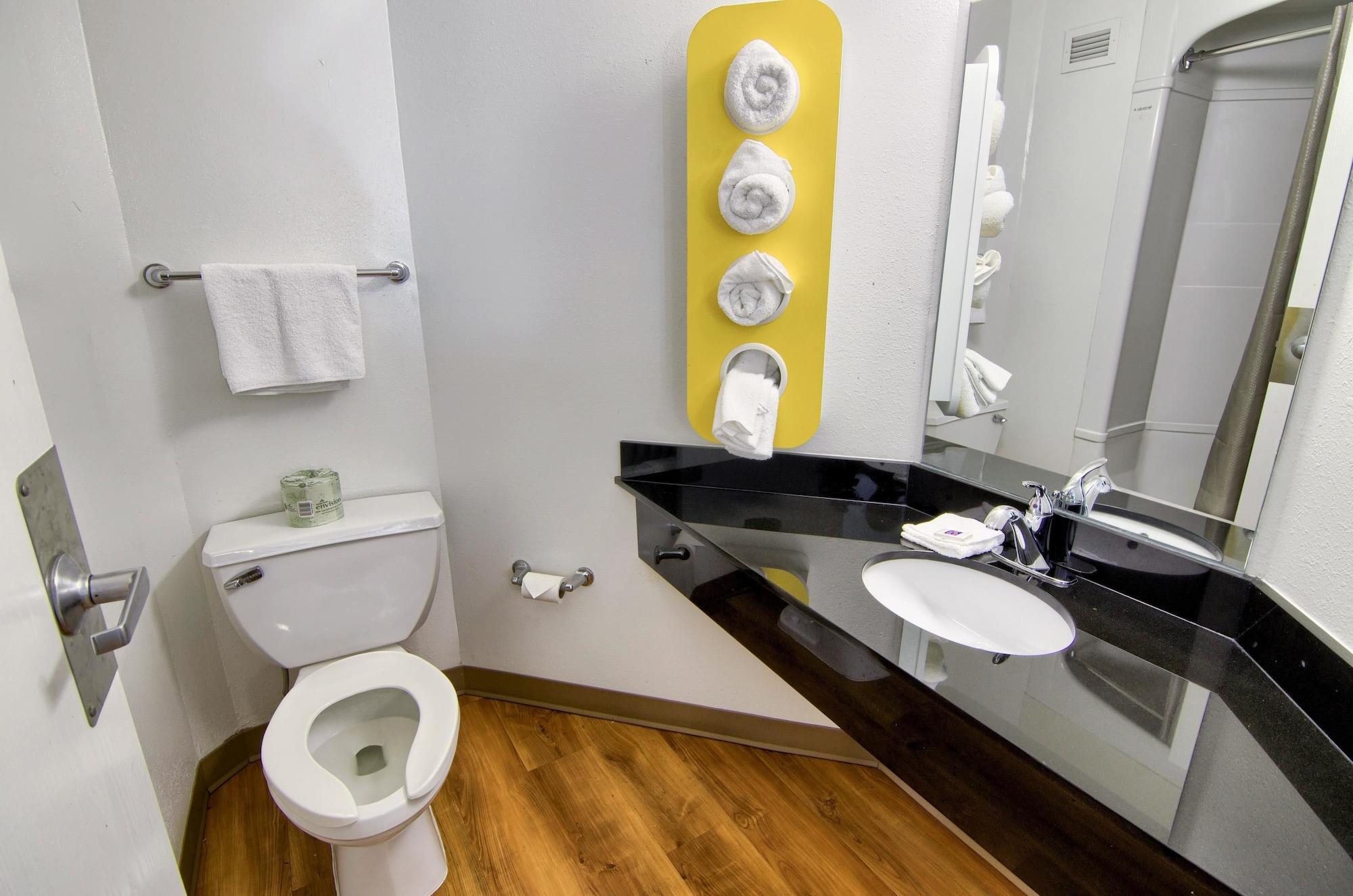 Motel 6-Portsmouth, Nh Екстер'єр фото