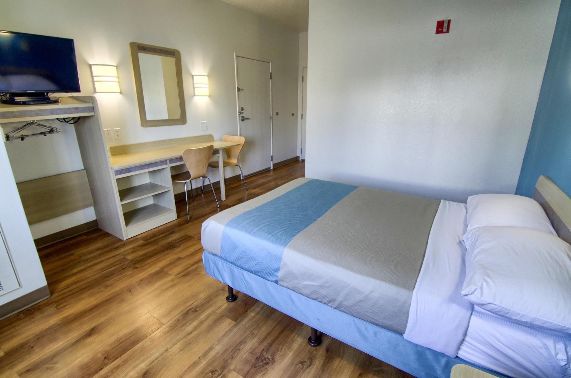 Motel 6-Portsmouth, Nh Екстер'єр фото